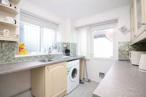 Kitchen- click for photo gallery